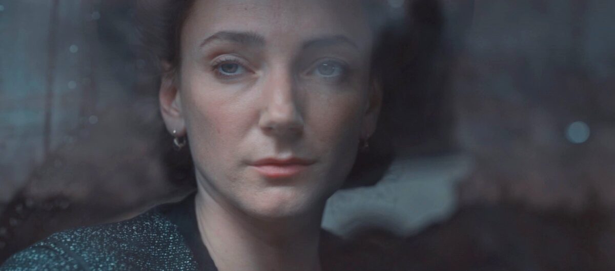 Záber z filmu Ema a smrtihlav